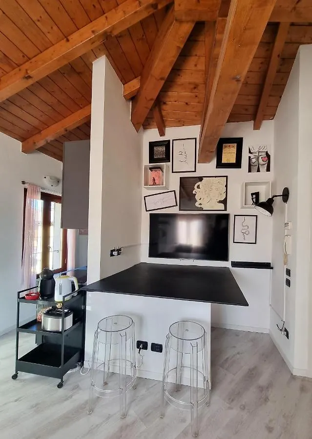 Apartment Francesca'S Heart Desenzano-By Goccia Di Lago Desenzano del Garda